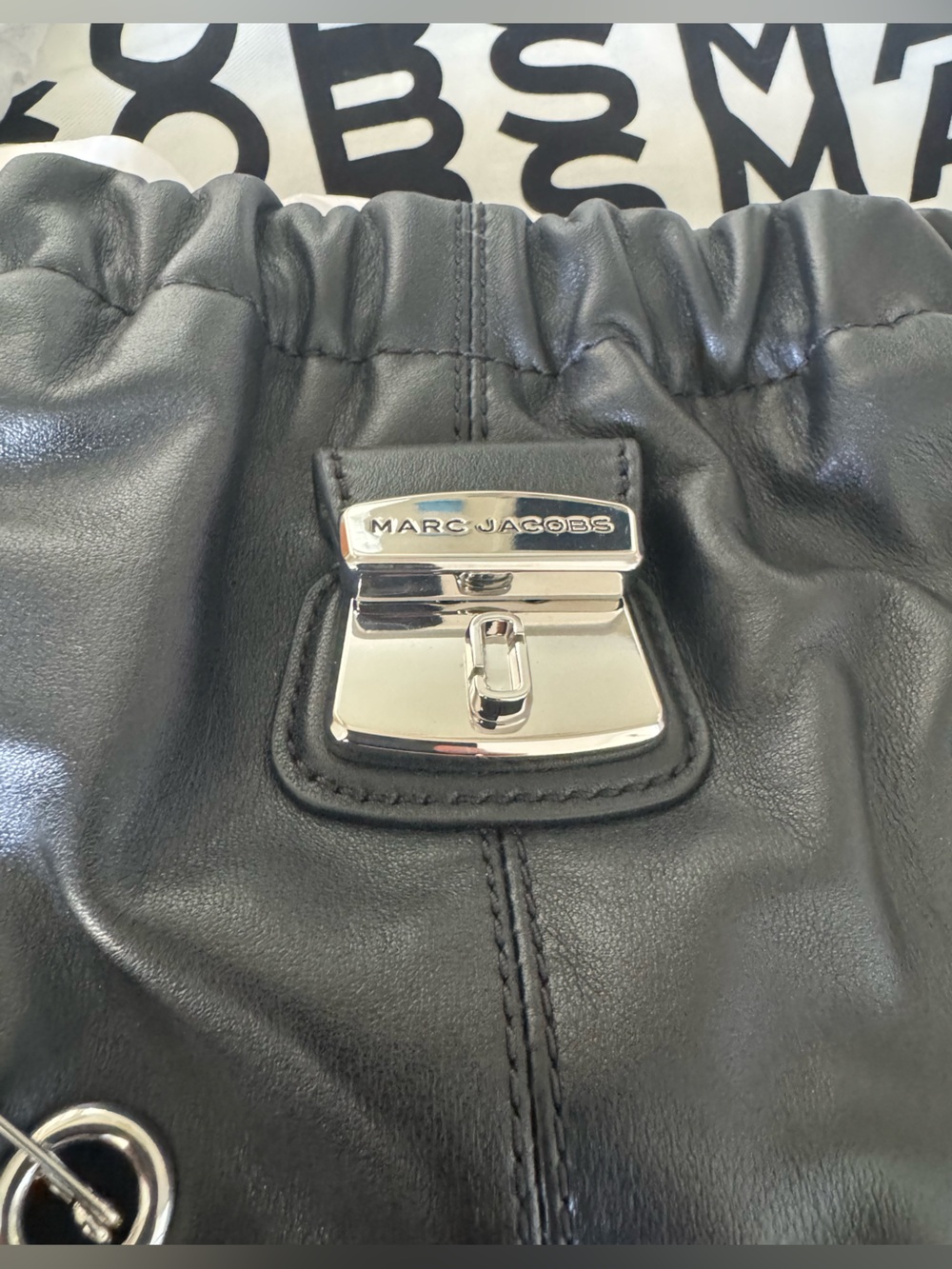 NWT Marc Jacobs The Grommet Charm Cristina Leather Tote - Picture 10 of 15